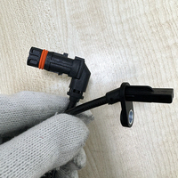 2045400517 Sensor Kecepatan Roda ABS As Roda Depan Kiri dan Kanan untuk Mercedes-Benz C250 C300 C63 AMG GLK350 08-12
