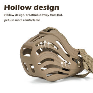 핫 세일 개 총구 조절 가능한 TPR 메쉬 애완 동물을위한 편안한 통기성 물린 방지 먹는 개 총구 - Product Image 3