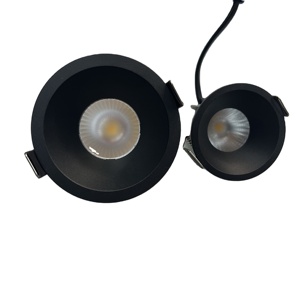 圆形可调光嵌入式<span class=keywords><strong>LED</strong></span>筒灯7W 9W 12W 15W COB AC110-240V <span class=keywords><strong>LED</strong></span>吸顶灯室内照明
