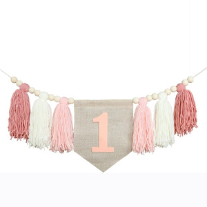 Striscione e Cappello con Nappe per Seggiolone per il Primo Compleanno di Bambina o Bambino, in Cotone, Colori Rosa, Blu, Marrone - Product Image 3