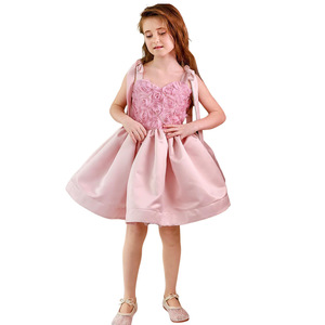 <span class=keywords><strong>Robe</strong></span> de fête moelleuse à bretelles spaghetti ornée de fleurs 3D <span class=keywords><strong>pour</strong></span> filles, idéale <span class=keywords><strong>pour</strong></span> les anniversaires, les mariages et les événements festifs - Product Image 5