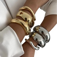 2025 nouveau DS exagéré Offres Spéciales 18k Pvd plaqué or lisse élégant gros creux épais C forme Bracelet & Bracelet bijoux