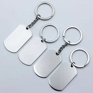 Llavero Personalizado de Metal con Forma de Placa de Identificación de Perro Kawaii, Grabado Láser con Texto, Llavero de Pareja en Forma de Corazón de Peluche, 2 Piezas - Product Image 3