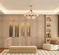 Système de rangement intelligent moderne pour dressing style crème française, avec coiffeuse intégrée, sur mesure pour toute la maison