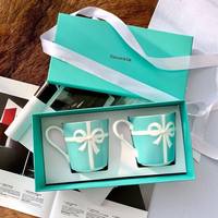 Ensemble de tasses à thé en céramique de luxe avec insert en EVA Boîte cadeau rigide en relief avec logo personnalisé Type de doublure en éponge