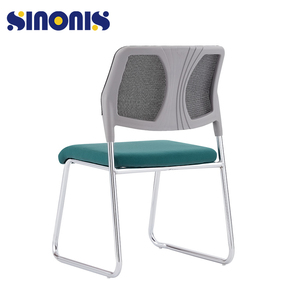 Silla de oficina moderna Sinonis con estructura de acero, base fija en forma de arco, asiento de malla y respaldo de plástico para estudiantes, reuniones y conferencias. - Product Image 2
