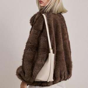 여성을 위한 사용자 정의 유행 겉옷 겨울 다크 브라운 하이 퀄리티 인조 모피 코트 - Product Image 3