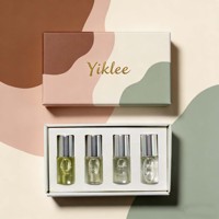 Coffret Découverte Personnalisé de 4 Flacons Roll-on pour Huiles Essentielles et Parfums (3/5/10ml) avec Boîte à Couvercle et Emballage Spray à Logo Estampé à Chaud