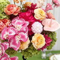 Centre de table rétro en fleurs de soie roses, arrangement floral haut, décoration de table pour mariage, banquet, hôtel