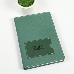 Agenda personnalisé pour filles 2027, agenda quotidien mignon et élégant, carnet de poche rose A5, agenda annuel de 365 jours en espagnol et en anglais - Product Image 4