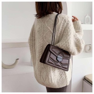 Women's Fashion Chain Strap Bag <b>Lock</b> Classic One-Shoulder <b>Small</b> Cross-Body Purse With Button Made of PU Tanjing - Product Image 4