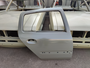 Parti della carrozzeria di fabbrica del cofano del bagagliaio anteriore centrale del telaio del pannello della porta posteriore per <span class=keywords><strong>Renault</strong></span> <span class=keywords><strong>Clio</strong></span> 2 - Product Image 2