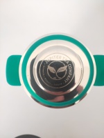 Infuseur à thé en acier inoxydable à double poignée avec logo laser Infuseur en silicone avec plateau d'égouttage pour thé en vrac