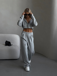 <span class=keywords><strong>Tuta</strong></span> Sportiva da <span class=keywords><strong>Donna</strong></span> Personalizzata con Logo, <span class=keywords><strong>Felpa</strong></span> a Maniche Lunghe e Pantaloni Jogger, Set Due Pezzi con Zip e Cappuccio - Product Image 4