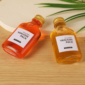 Étiquette autocollante personnalisée Bouteille en verre plate pour liqueur 100 ml Mini bouteilles en verre transparentes vides de qualité alimentaire pour jus de fruits, boissons, <span class=keywords><strong>alcool</strong></span>, liqueur - Product Image 6