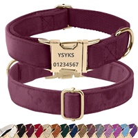 Collier pour chien en velours doux de qualité supérieure avec boucle en métal gravée au laser, nom et numéro personnalisés, accessoire de mode pour animaux de compagnie, vente en gros