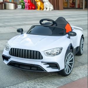 Luxueus Identiek Elektrisch Voertuig Voor Kinderen, Vierwielig Met Afstandsbediening Elektrische Auto, Babyschommelende Speelgoedauto. - Product Image 1