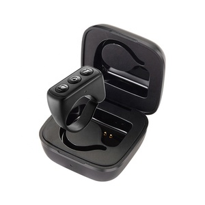 充電式スマートリングBluetoothゲームコントローラリモコンTikTokワイヤレススクロールページターナー充電ケース付き2024 - Product Image 1