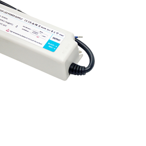 Fuente de Alimentación Conmutada LED IP66 Impermeable de 60W 12V AC-DC, Regulable por Triac, Voltaje Constante para Exteriores, Carcasa de Plástico Blanco para LED - Product Image 3