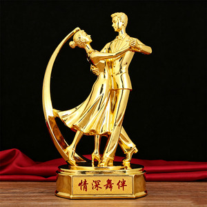 Trofeo <span class=keywords><strong>de</strong></span> aleación <span class=keywords><strong>de</strong></span> Zinc <span class=keywords><strong>de</strong></span> Metal personalizado <span class=keywords><strong>de</strong></span> alta calidad directo <span class=keywords><strong>de</strong></span> fábrica Source Premio <span class=keywords><strong>de</strong></span> oro para concurso <span class=keywords><strong>de</strong></span> baile Soporte Diseño gratuito - Product Image 2