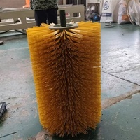 Brosse à rouleau industrielle en nylon pour le massage et le nettoyage du bétail Brosse à rouleau pour démangeaisons Brosse de nettoyage automatique pour vaches laitières