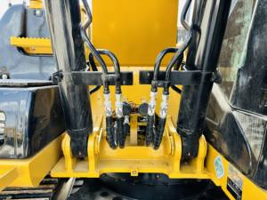 มอเตอร์ปั๊มเครื่องยนต์หลักรถขุด CAT315D2ตีนตะขาบใช้แท้ญี่ปุ่นตลับลูกปืนเกียร์ราคาถูก - Product Image 2