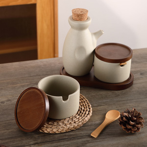 Juego de tarros de cerámica para especias con tapa de bambú, cuchara, dispensador de salsa de soja, tapón de corcho y bandeja ovalada para la mesa de comedor de la cocina. - Product Image 3