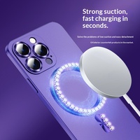 Étui de téléphone magnétique en métal mat TPU avec protection d'objectif intégrée et charge sans fil pour 17/18 Pro Max
