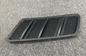 Pour <span class=keywords><strong>mercedes</strong></span> benz <span class=keywords><strong>W164</strong></span> W166 <span class=keywords><strong>ML</strong></span> Grille de filet de vent de capot moteur - Product Image 5