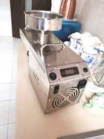 Presse à huile de soja automatique en acier pour usage domestique, nouvelle, à pression à froid et à chaud, haute rigidité, 220V/110V, vente chaude