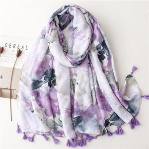 Foulard en coton imprimé Hijab, Style élégant, mode <span class=keywords><strong>arabe</strong></span>, violet clair, fleur, <span class=keywords><strong>peinture</strong></span> à l'encre, écharpes en coton avec glands - Product Image 1