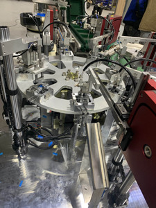 Nhỏ giọt đầu lắp ráp Máy áp lực tuyến tính bù nhỏ giọt lắp ráp máy - Product Image 3