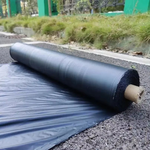 Plástico Agrícola Negro Plateado, Película <span class=keywords><strong>de</strong></span> Polietileno para Control <span class=keywords><strong>de</strong></span> Malezas - Product Image 1