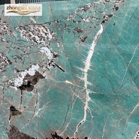 Dalle de quartzite brut de grande taille de qualité supérieure, résistante aux acides, en pierre turquoise naturelle verte de luxe, pour sols de cuisine et de salle de bain au design moderne