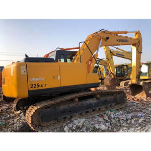 Excavadora hidráulica de orugas de 20t Hyundai de segunda mano, con motor y bomba en buenas condiciones, similar a los modelos R215 - Product Image 1