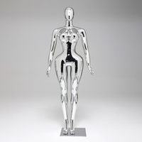 Mannequin féminin M128-CURY10, hanches larges, mannequin féminin réaliste aux courbes généreuses pour la présentation de vêtements grande taille