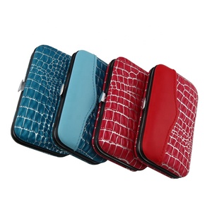 Kit de manicura rojo de 6 piezas, juego de Arte de uñas con tijeras de Carrión, recortador de dedos, cortador de cutículas, empujador, herramienta de pedicura en caja - Product Image 5