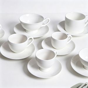 Juego de Taza y Platillo de Porcelana Fina (45% Hueso) de Lujo, Moderno y Elegante, Color Blanco, con Logotipo Personalizado para Cafetería, Bodas, Venta al Por Mayor - Product Image 1