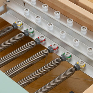 Machine de Pilates Reformer en bois d'érable/chêne rouge, portable, réglable, pour usage en studio, écologique, durable, polyvalente, <span class=keywords><strong>yoga</strong></span>, musculation - Product Image 3