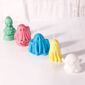 Molde de Silicona para Velas Aromáticas TangChu Cute Monster Squad, para Decoración de Fiestas, Regalo Único y Ambiente Gótico - Product Image 2