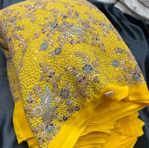Großhandel Fabrik preis Hochzeits kleid Material Stickerei Georgette Stoff vom indischen Hersteller und Lieferanten