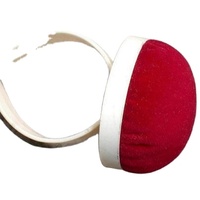 Coussin mignon d'épingle d'aiguille à coudre de fraise pour la main