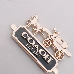 ตราสัญลักษณ์โลหะสำหรับกระเป๋าแบรนด์หรู โลโก้โลหะ ป้ายโลหะสำหรับกระเป๋าผ้า - Product Image 4