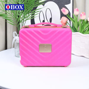 Caja de Almacenamiento de Maquillaje Obox, Estuche de Belleza Portátil de Gran Capacidad, con Diseño de Rayas Rosa Brillante y Cierre - Product Image 1