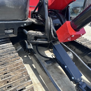 Yanmar Vio 80 Mini Excavator 8 tonnes Excavatrice sur chenilles en bon état à vendre Petite pelleteuse bon marché avec moteur à noyau et composants de pompe - Product Image 6