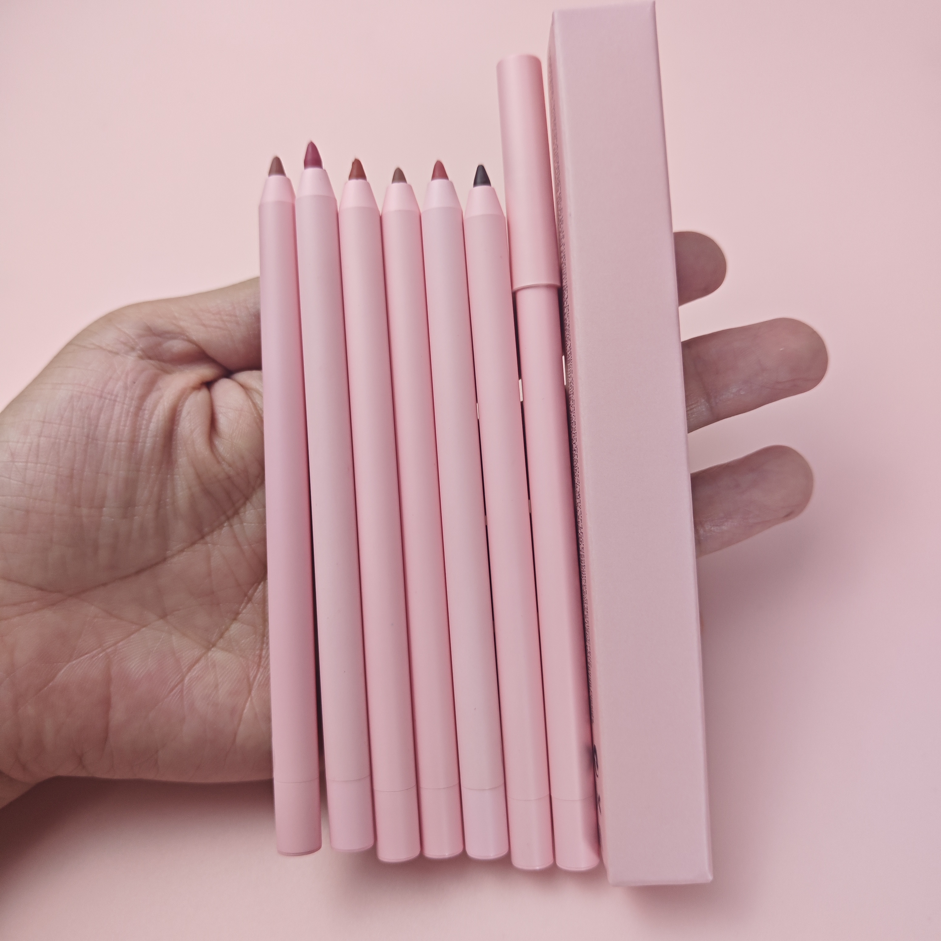 lip liner with sharpener and brush