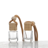 Diffuseur de parfum pour voiture en verre suspendu de 8 ml, de haute qualité, avec bouchon à vis et bâtonnets diffuseurs