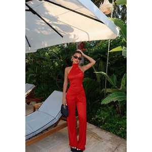 Ensemble de pantalon rouge pour femmes - Product Image 3