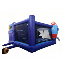 Château gonflable sur le thème de la fusée Lilytoys avec toboggan, combo gonflable astronaute