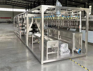 Abattoir mobile complet avec système intégré pour la transformation de la volaille - Product Image 1